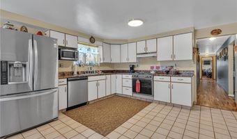 2404 Calvert St, Aliquippa, PA 15001