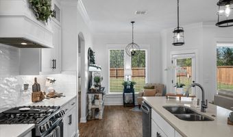 568 Newburyport St, Blanchard, LA 71107