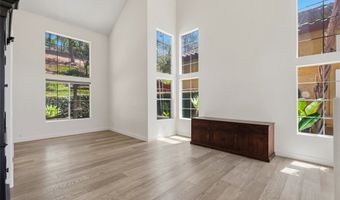 12 Chickadee Ln, Aliso Viejo, CA 92656