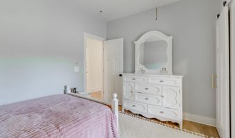 471 Mustang Rd, Camden, SC 29020