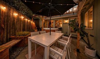 2681 NE Moonlight Dr, Bend, OR 97701