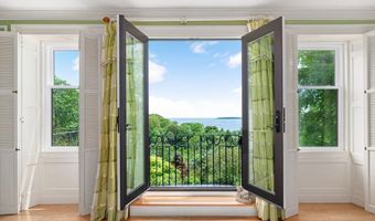 965-973 Hale St, Beverly, MA 01915