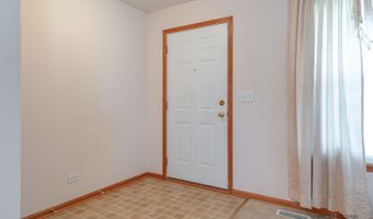 1094 Holly Dr, Antioch, IL 60002