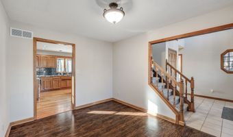 403 Southcreek Dr N, Indianapolis, IN 46217