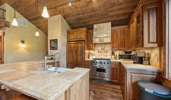 500 Wild Swan Trl, Bigfork, MT 59911