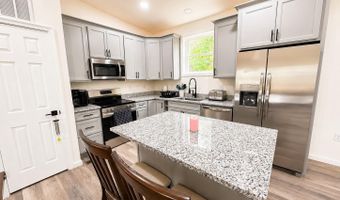 369 PASO FINO Dr, Augusta, WV 26704