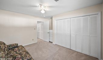 1 Marsh Harbor Dr A, Beaufort, SC 29907