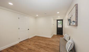 9 Northfield Rd, Amherst, NH 03031