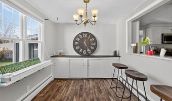 12 Fairview Hts, Cromwell, CT 06416