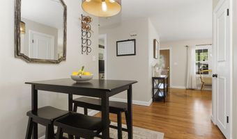 137 Edgewood Dr, Bedford, IN 47421