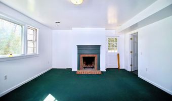 5557 Flat Mountain Rd, Alderson, WV 24910