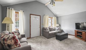 17 Cedar Ave, North Middletown, NJ 07748