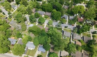 1061 Western Dr, Ann Arbor, MI 48103