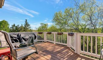 18321 Marlowes Dr, Aurora, IN 47001