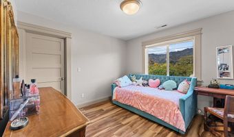 97972 SEA BREEZE Way, Brookings, OR 97415