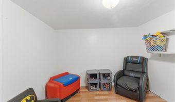29 Dix Ave, Johnston, RI 02919