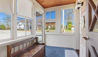 303 Chapel St, Burrillville, RI 02830