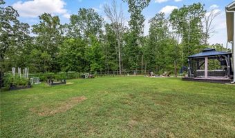 16 Kinloch Dr, Bella Vista, AR 72715