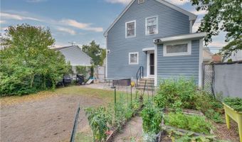 300 Northup St, Cranston, RI 02905