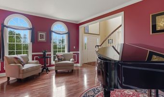 25 Ellison Dr, Bedford, NH 03110