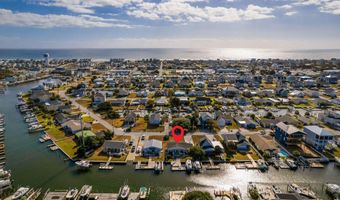 504 N Kinston Ave, Atlantic Beach, NC 28512