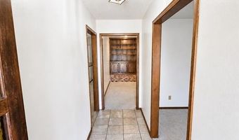 808 Cambridge Dr, Altus, OK 73521