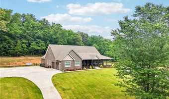 1062 Union Grove Church Rd SE, Adairsville, GA 30103