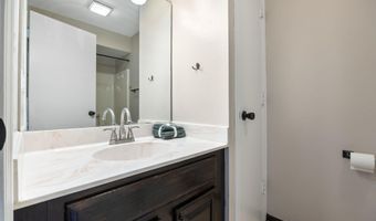 736 SE Richland Ct, Ankeny, IA 50021