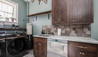 18254 Providence Rd, Abingdon, VA 24210