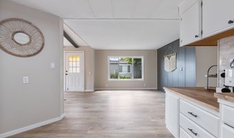 3800 S MOUNTAIN VIEW Dr 101, Albany, OR 97322