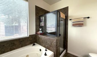 1684 S Tenen Pass Dr, Benson, AZ 85602