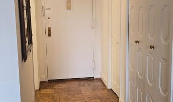 5225 POOKS HILL Rd 703N, Bethesda, MD 20814