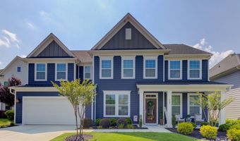 822 Flatwater Ct, Fort Mill, SC 29708