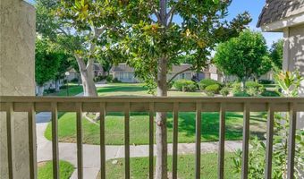 2155 W Banbury Cir, Anaheim, CA 92804