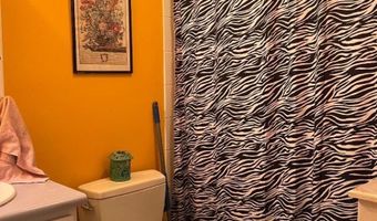 71 Greenhill Rd, Alloway, NJ 07419