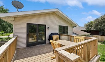 619 Crystal St, Ames, IA 50010
