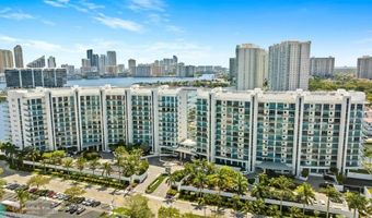 3300 NE 188th St UPH09, Aventura, FL 33180