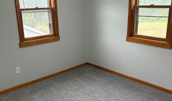 1896 Ronald Rd, Akron, OH 44312