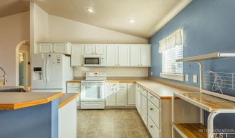 823 Royal St, Caldwell, ID 83605