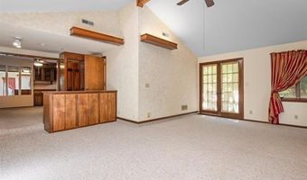 1801 Rolling Hills Pl, Bartlesville, OK 74006