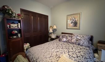 1702 Miller Ln, Aberdeen, SD 57401