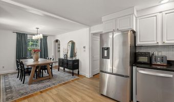 23 Eastwood Circuit, Boston, MA 02132
