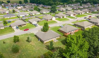 1724 Riley Cir, Alma, AR 72921