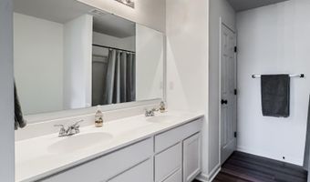 926 Darlington Creek Dr, Alexandria, KY 41001
