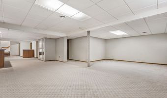 1402 N Arch St, Aberdeen, SD 57401
