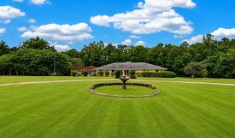 13239 Old Woolmarket Rd, Biloxi, MS 39532