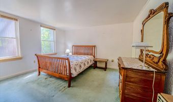 31 Herrick Rd, Belfast, ME 04915