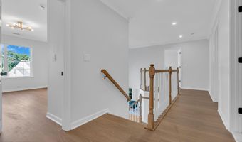 11 Orchid Ln, Barnegat, NJ 08005