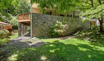 95 Cherokee Ave, Andrews, NC 28901