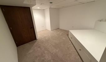 401 4th St, Bath, SD 57427